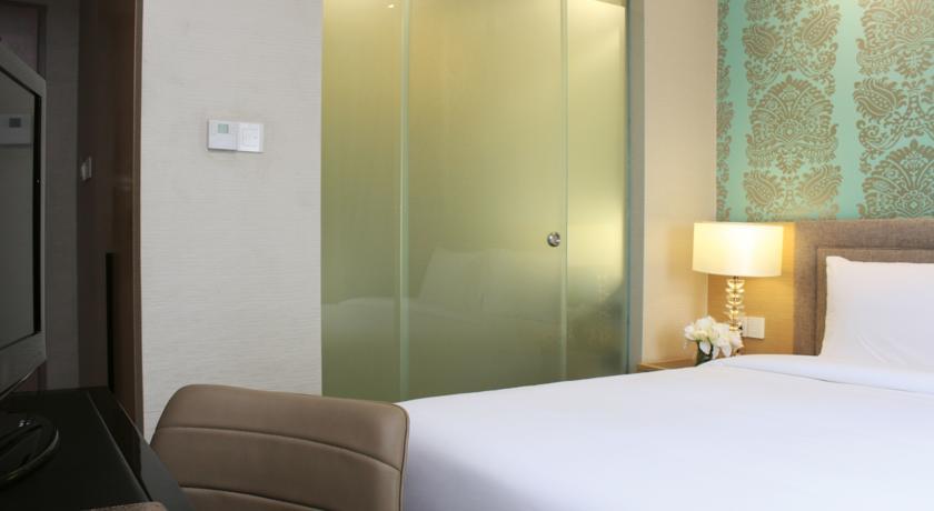 Cosmo Hotel Куала-Лумпур Экстерьер фото