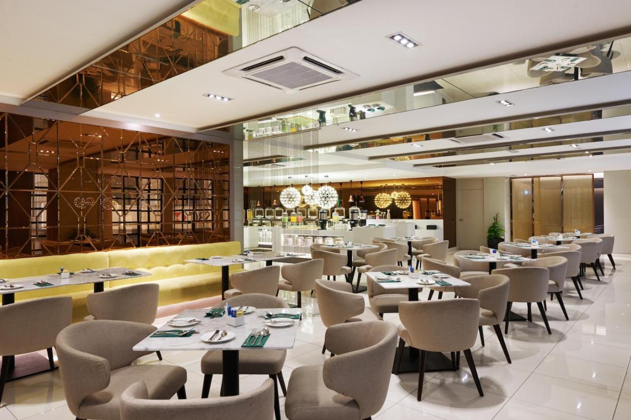 Cosmo Hotel Куала-Лумпур Экстерьер фото